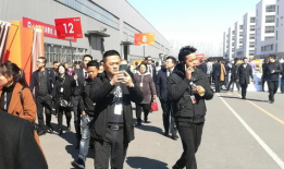 电动车搞笑事件最新爆料,最新爆料笑翻网友，一幕幕“车祸现场”引热议